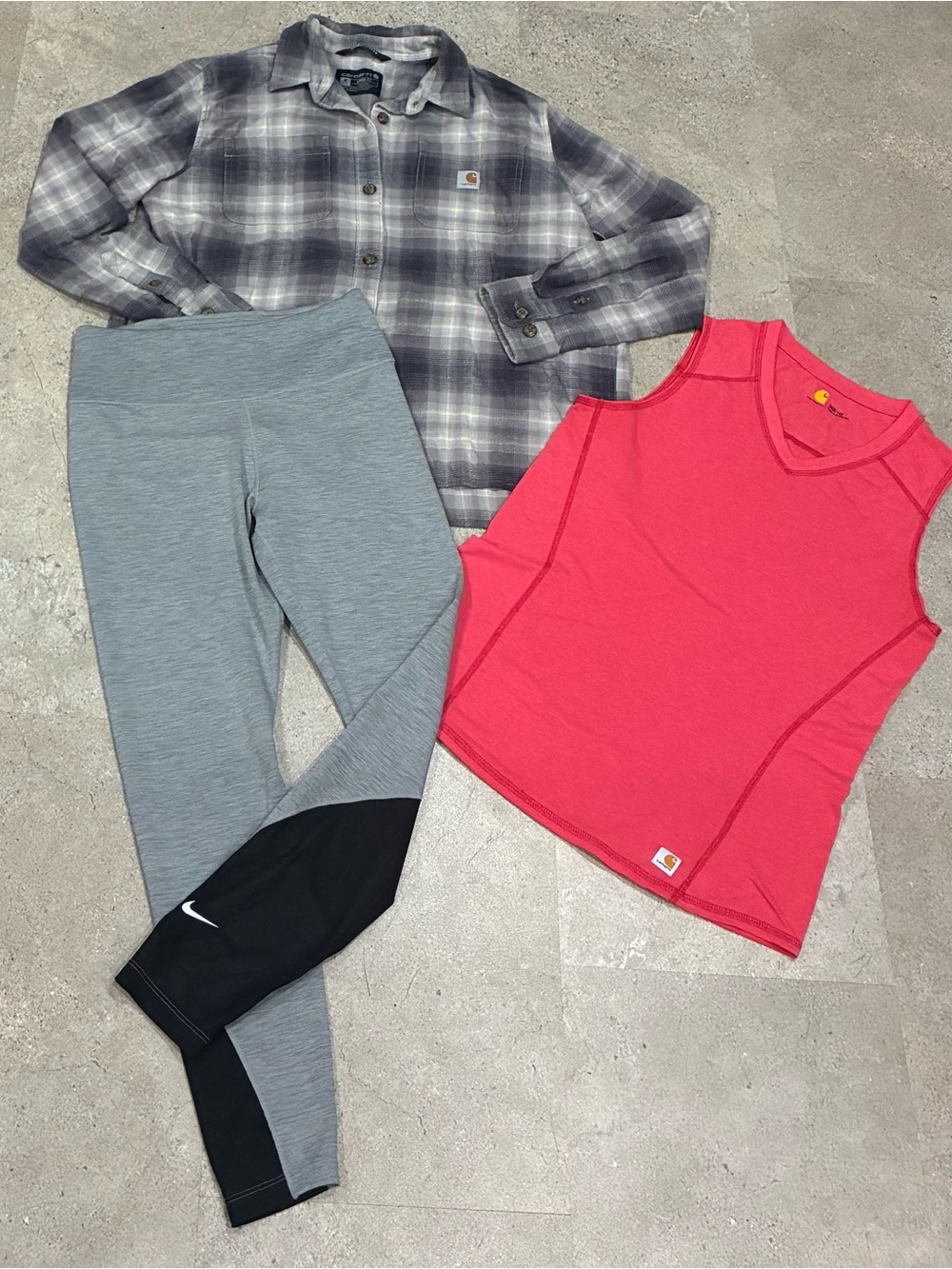 Womens CARHARTT/NIKE Flannel Shirt…Tank Top & Leggings, sz Medium